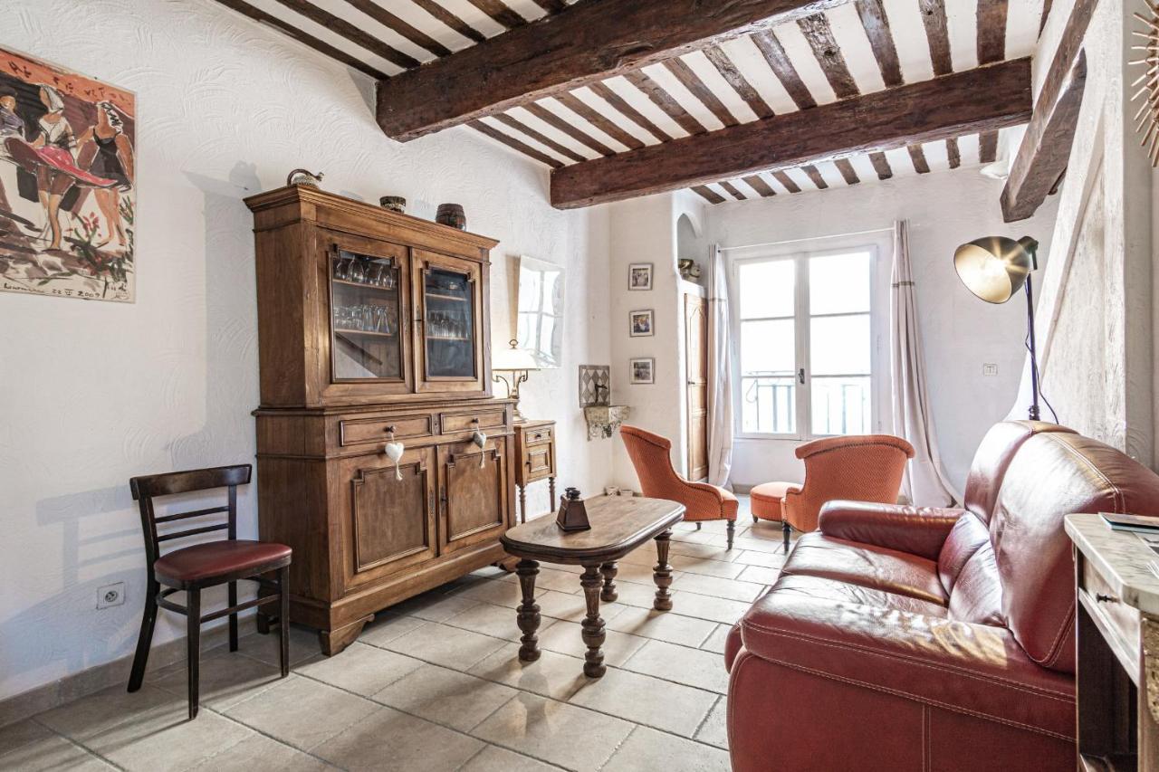 Maison De Village Au Coeur De Л'Иль-сюр-ла-Сорг Экстерьер фото